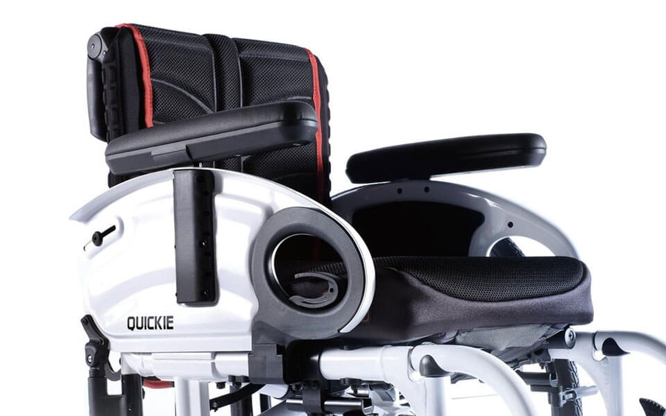 Quickie Xenon² Lightweight Folding Wheelchair | Sunrise Medical