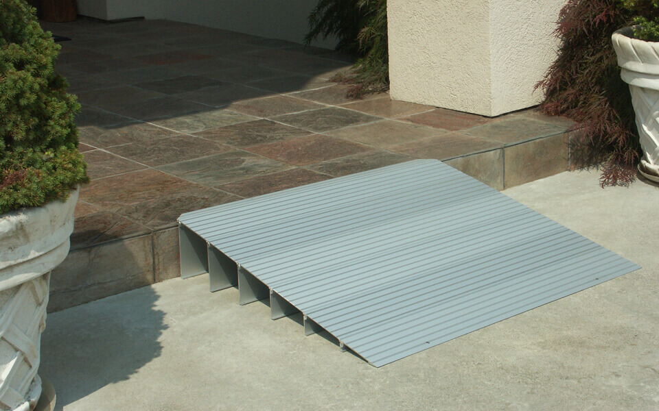 Entry Plate Ramp Modular Entry Threshold Ramp by EZ Access | Sunrise Medical